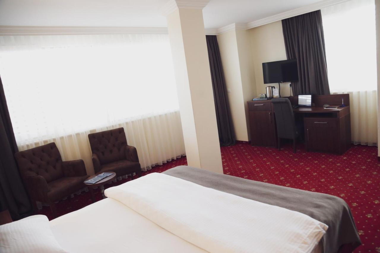 City Hotel 프리즈렌 외부 사진