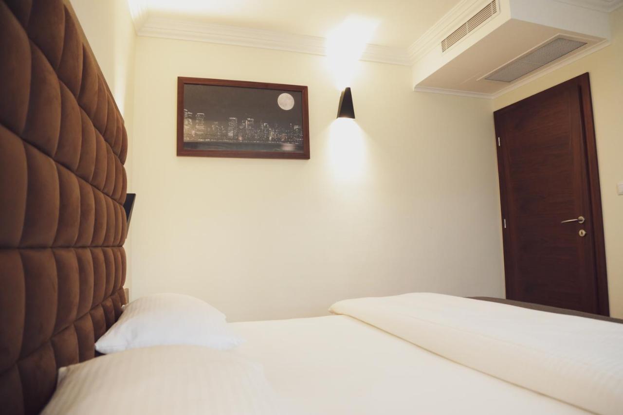 City Hotel 프리즈렌 외부 사진