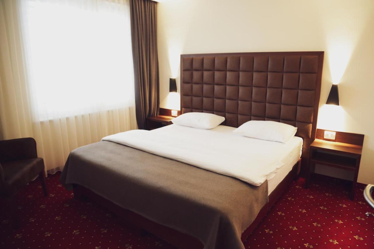 City Hotel 프리즈렌 외부 사진